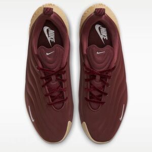 Nike Astra Ultra Women’s Burgundy Sneakers